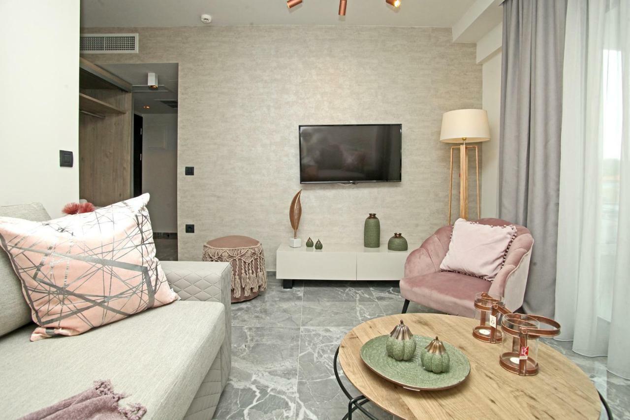 Athinais Luxury Apartments 卡尼奥提 外观 照片