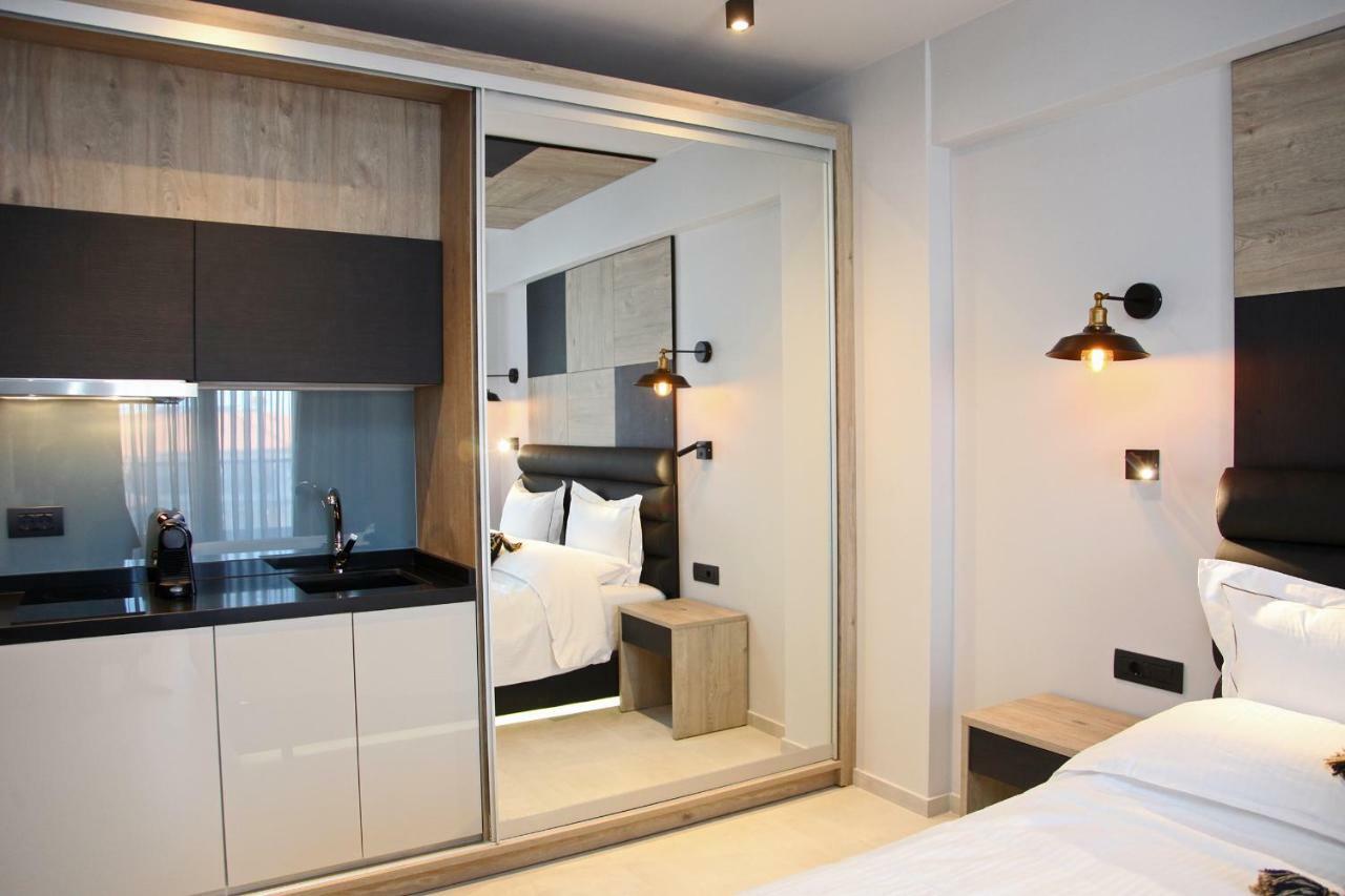 Athinais Luxury Apartments 卡尼奥提 外观 照片