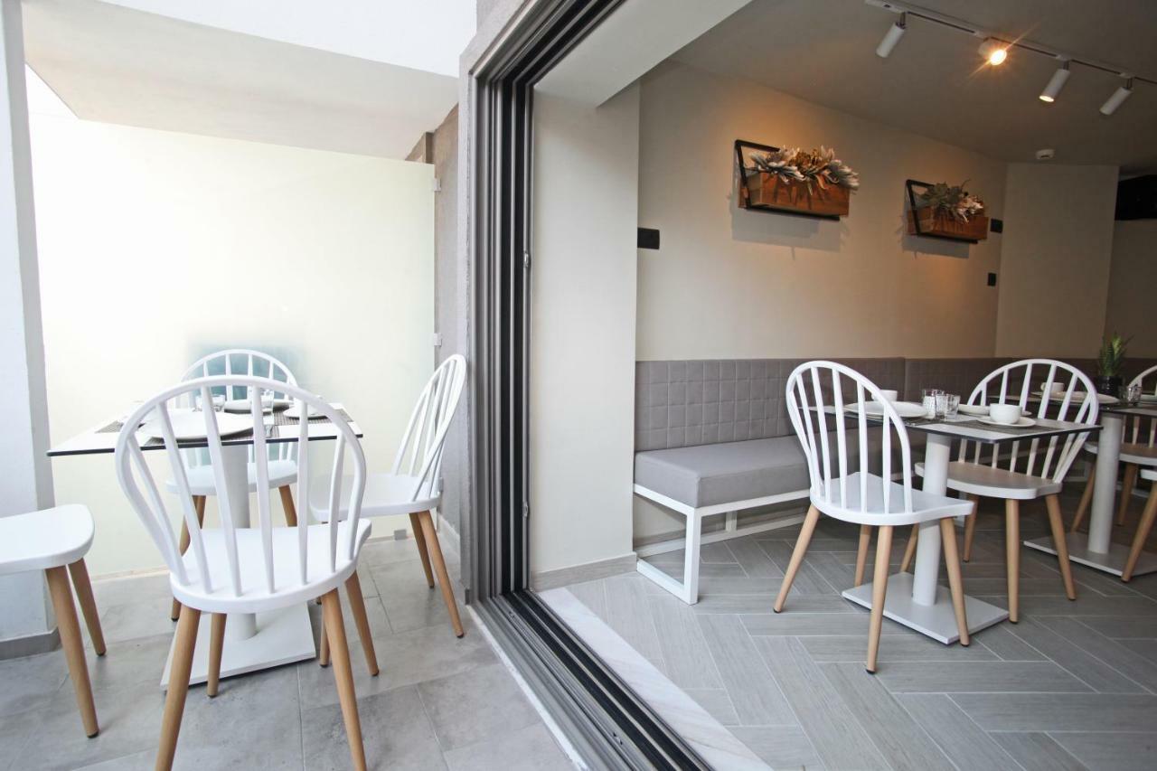 Athinais Luxury Apartments 卡尼奥提 外观 照片