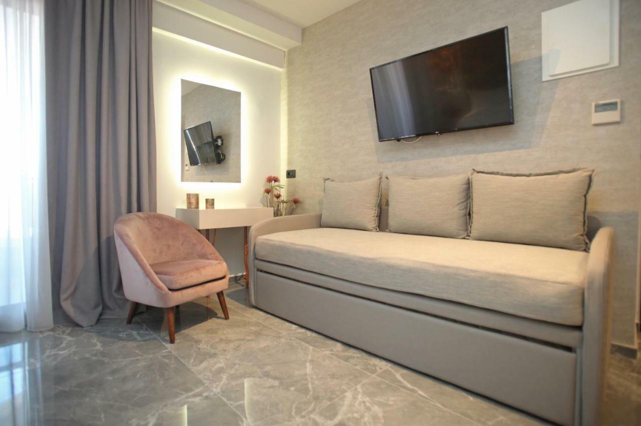 Athinais Luxury Apartments 卡尼奥提 外观 照片